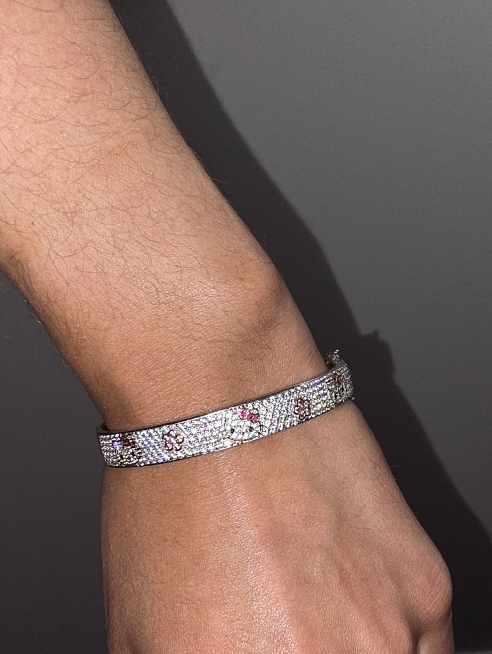 Rare Authentic Sanrio Hello Kitty Diamonique 925 Sterling Silver CZ Pavé Bangle - Picture 7 of 7
